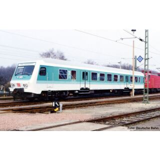 Piko H0 28024 - Halberstädter Mitteleinstiegssteuerwagen mintgrün (DB AG)