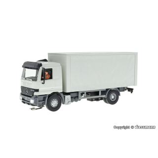 Viessmann 8115 - H0 MB ACTROS 2-achs Kofferaufbau Basis Funktionsmodell
