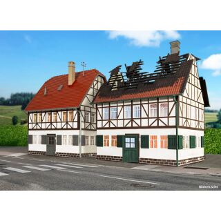 Piko Spur G 65011 - Abgebranntes Haus